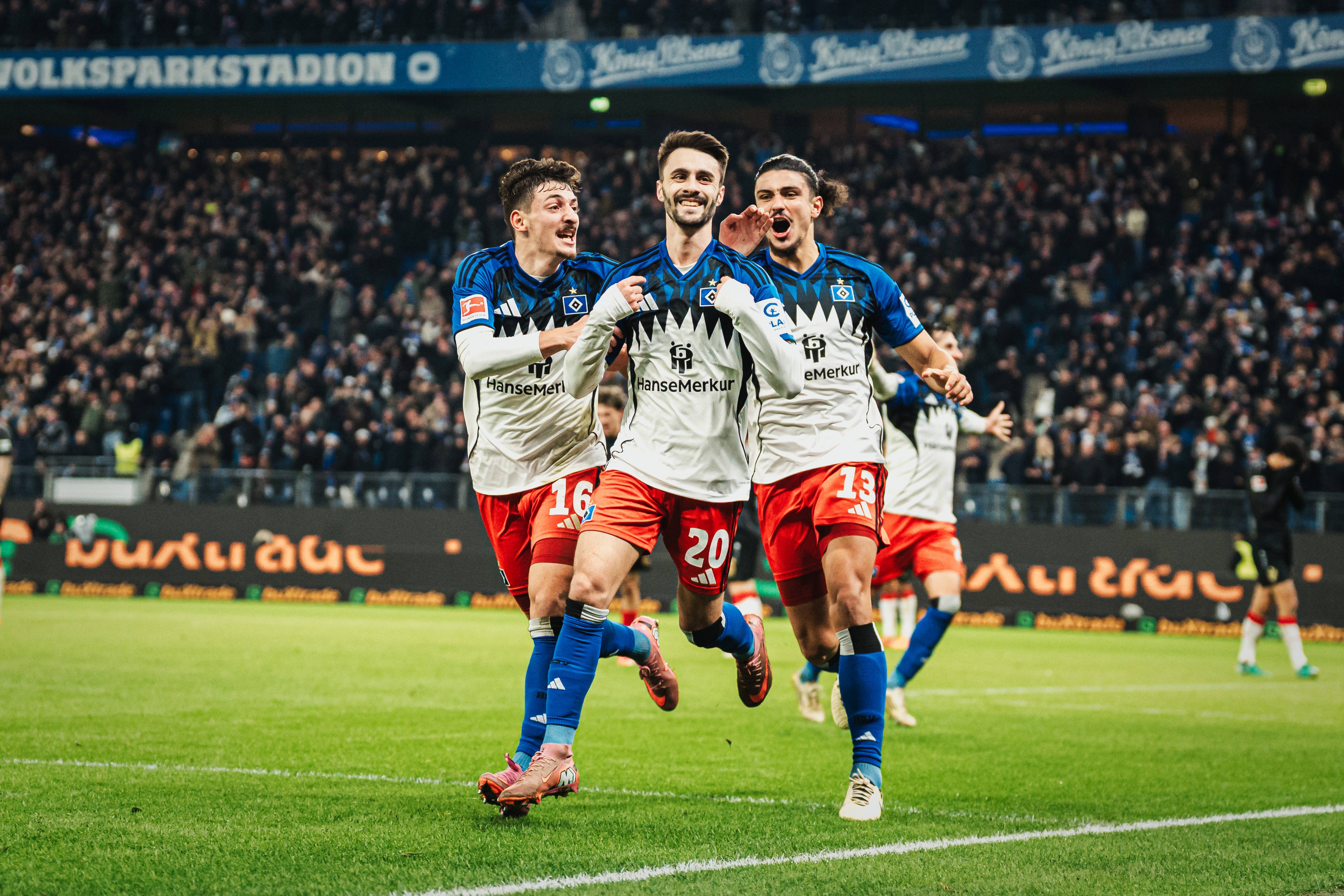 c7娱乐小组-枪手3500万引进！体图：汉堡无力付2000万买断维埃拉，最多1200万