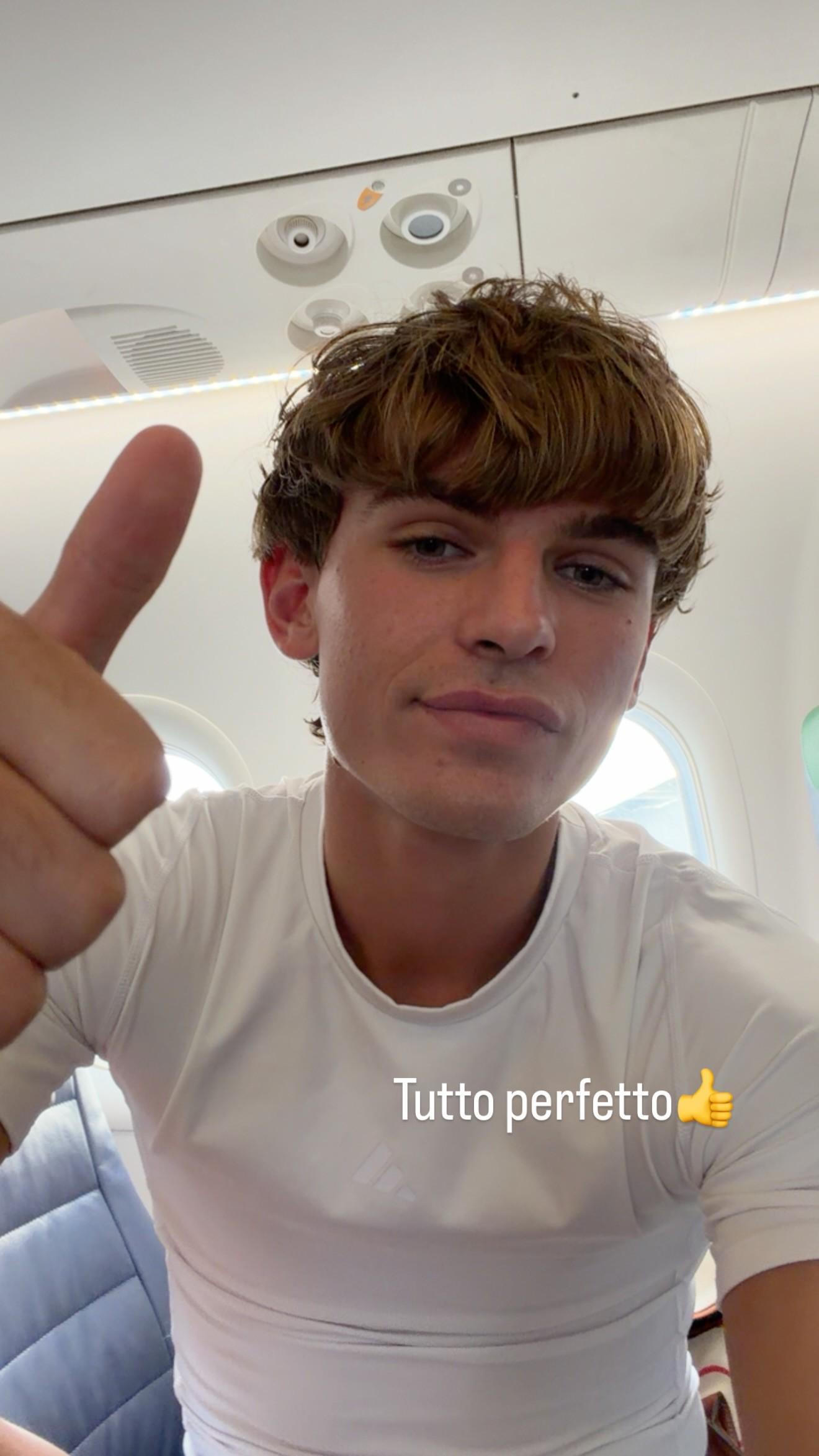 c7娱乐分部-头部碰撞后被送医院检查，尼科-帕斯社媒报平安：一切完美